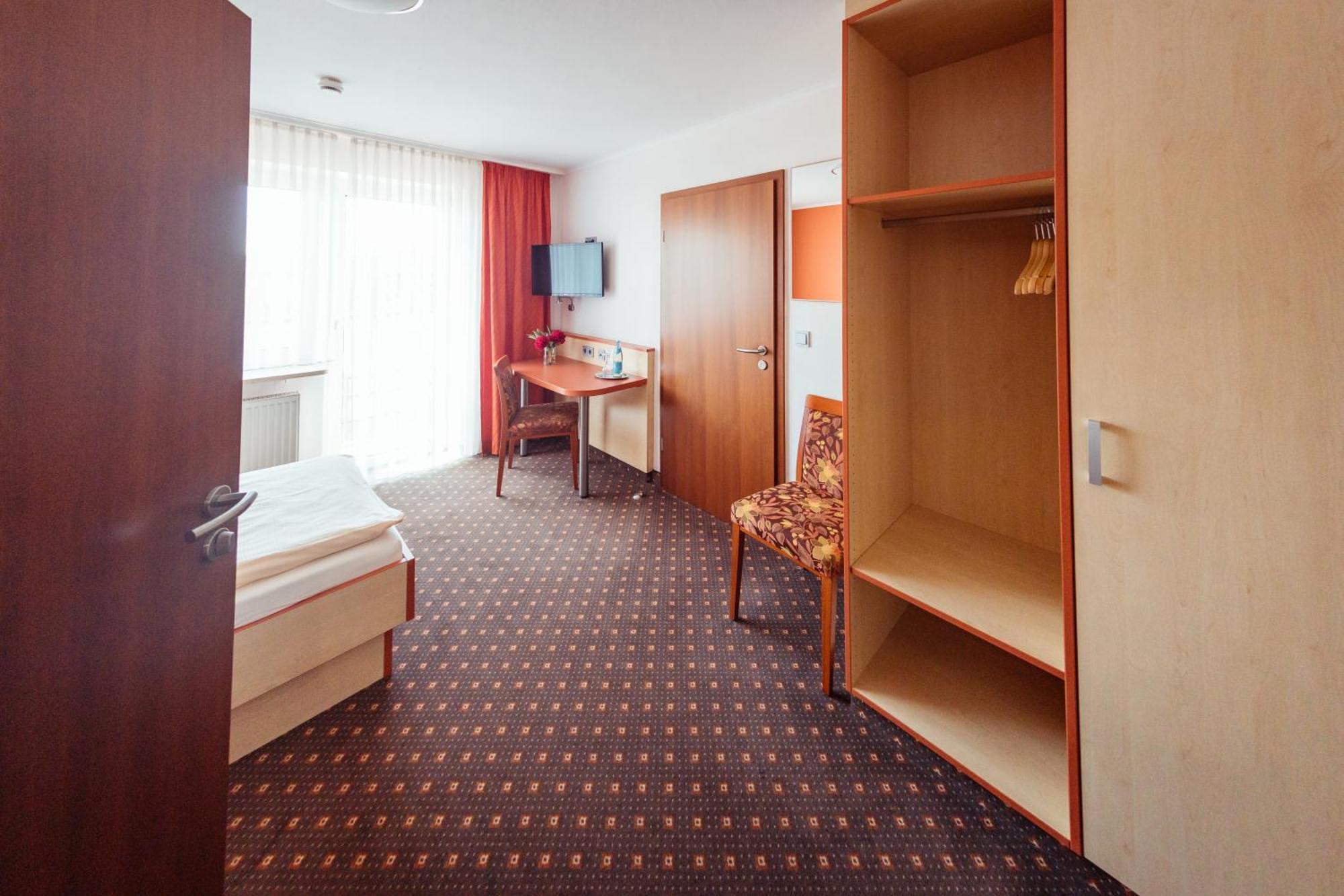Hotel Sonnental Neusorg المظهر الخارجي الصورة